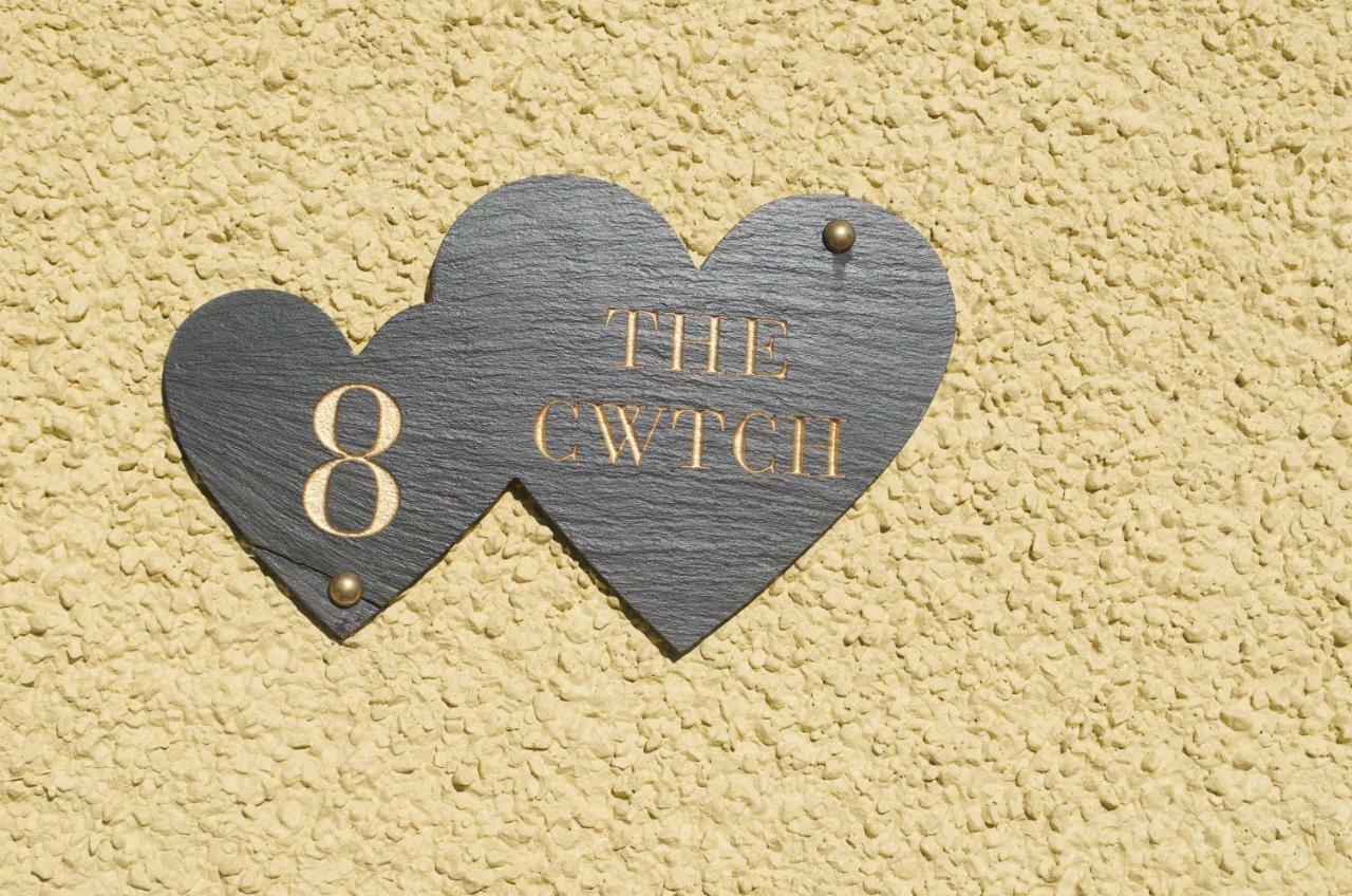 Villa The Cwtch, Log Fire, Sleeps 6, Nr Zip World, Brecon And Bike Park Wales à Aberdare Extérieur photo