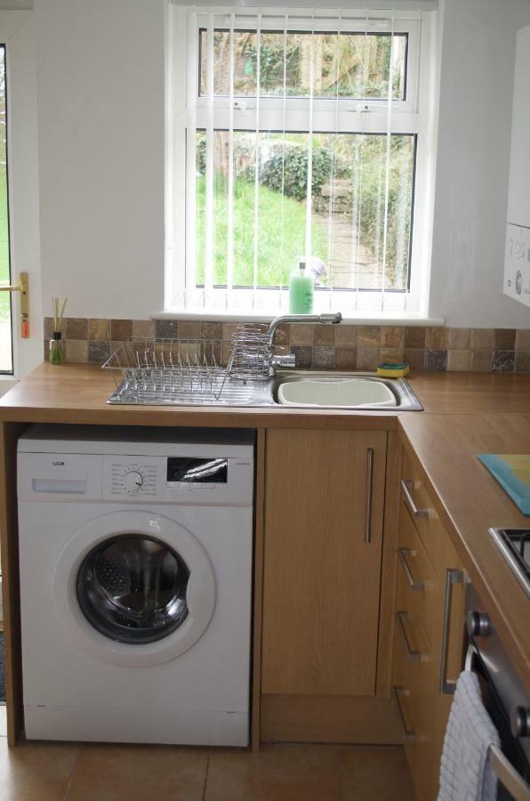 Villa The Cwtch, Log Fire, Sleeps 6, Nr Zip World, Brecon And Bike Park Wales à Aberdare Extérieur photo