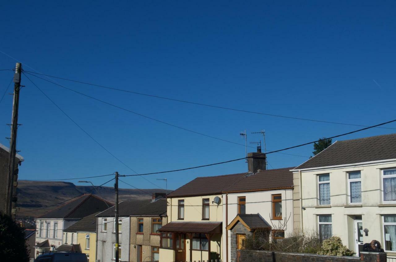 Villa The Cwtch, Log Fire, Sleeps 6, Nr Zip World, Brecon And Bike Park Wales à Aberdare Extérieur photo